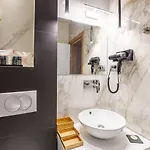 Ferhadija 31 Old Town 4*