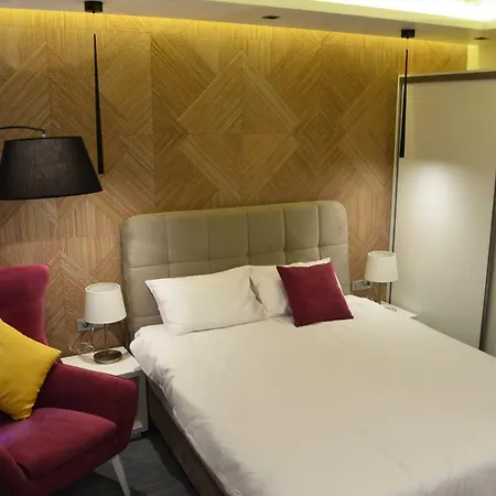 Ferhadija 31 Old Town 4*