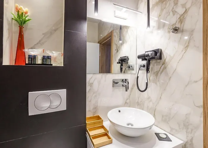 Ferhadija 31 Old Town 4*