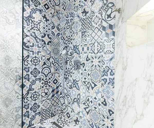 ゲストハウス Ferhadija 31 Old Town 4*