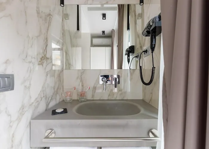 ゲストハウス Ferhadija 31 Old Town サラエヴォ