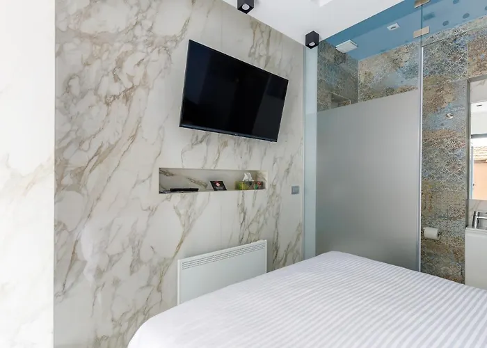 Ferhadija 31 Old Town ゲストハウス サラエヴォ